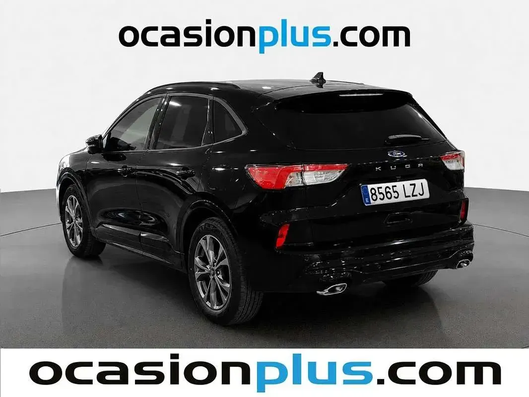 Usado Ford Kuga ST-Line 120 CV (88 kW) 2022 Negro SUV