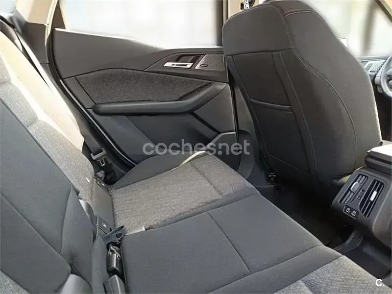 Usado BMW 218 150 CV (110 kW) 2024 Blanco Familiar