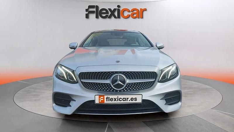 Usado Mercedes E220 194 CV (142 kW) 2018 Gris Coupe