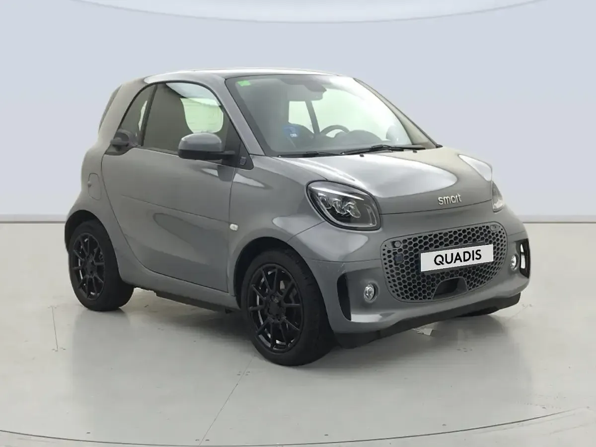Usado Smart ForTwo Electric Drive 60 kW (82 CV) 2022 Negro Coupe