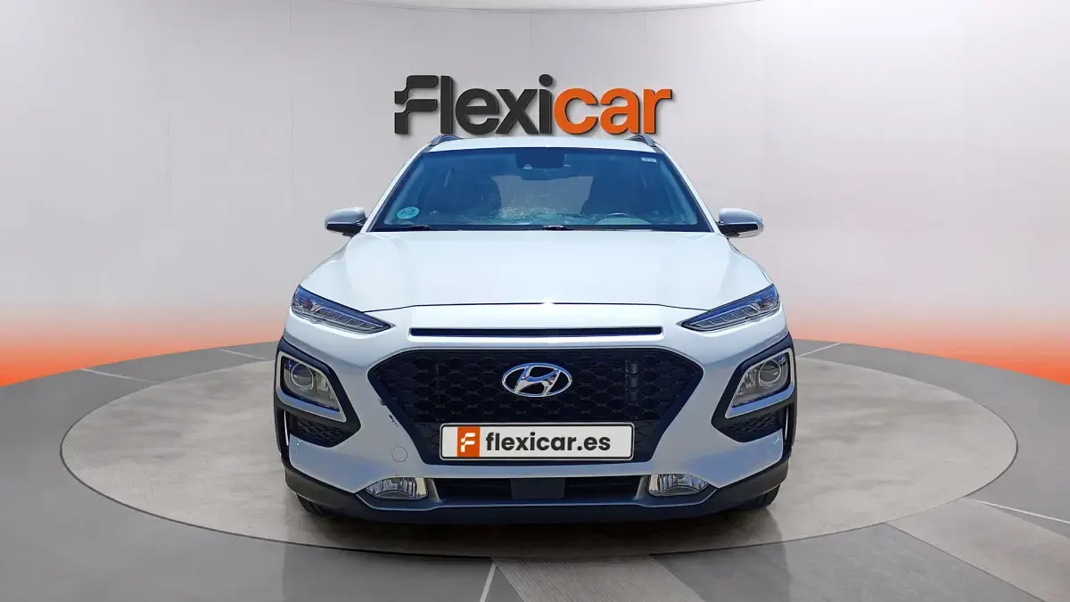 Usado Hyundai Kona 120 CV (88 kW) 2020 Blanco SUV