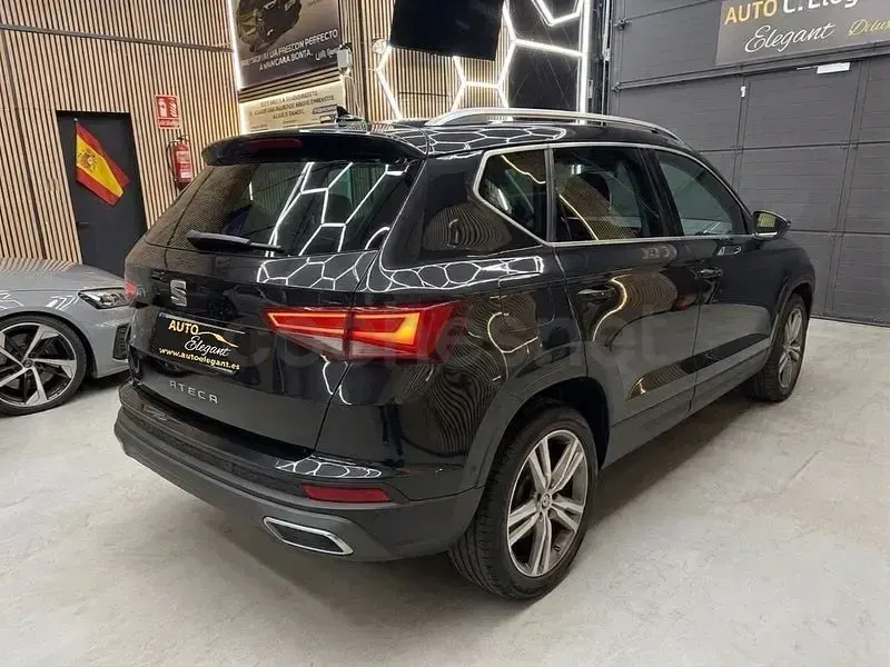 Usado Seat Ateca FR 150 CV (110 kW) 2022 Negro SUV