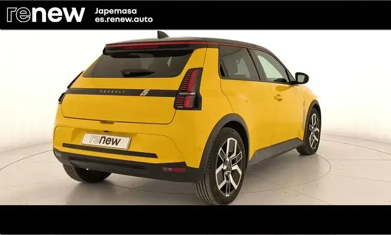Begagnad Renault R5 Techno 88 kW (120 HK) 2025 Gul Halvkombi