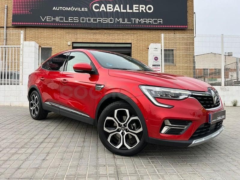Usado Renault Arkana Zen 145 CV (106 kW) 2021 Granate SUV
