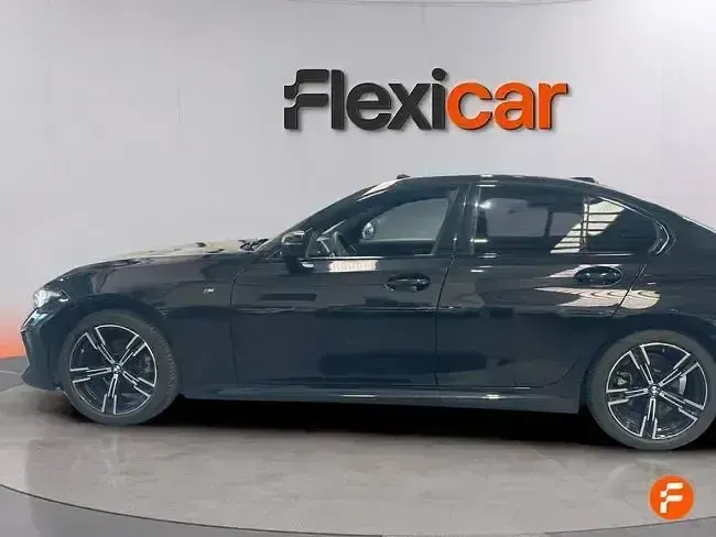 Usado BMW 318 150 CV (110 kW) 2024 Negro Berlina