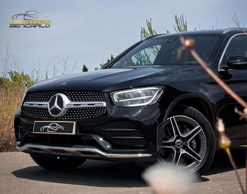 Negro Usado 2020 Mercedes 200 | 32.900 € - Imagen 1/4