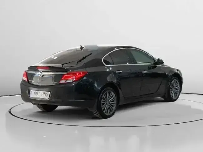 Usado Opel Insignia Excellence 131 CV (96 kW) 2013 Negro Berlina