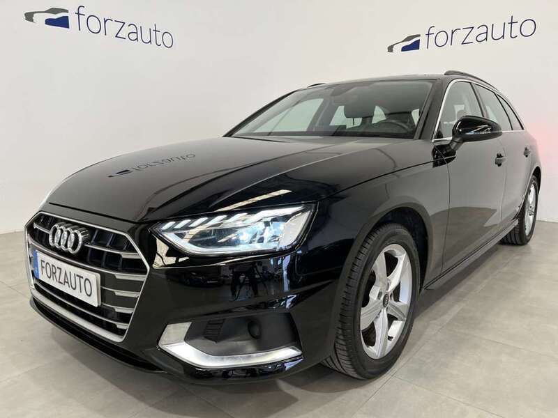 Negro Usado 2021 Audi A4 Advanced Familiar | 23.990 € (Precio justo) - Imagen 1/4