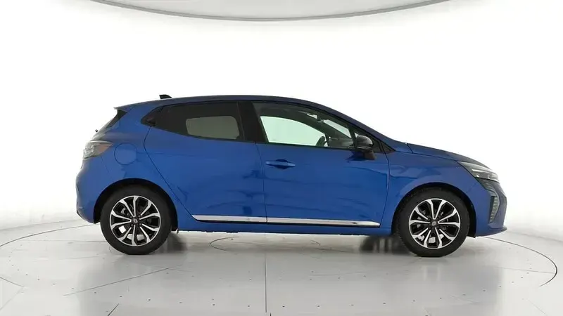 Usado Renault Clio V Techno 100 CV (73 kW) 2025 Azul Berlina