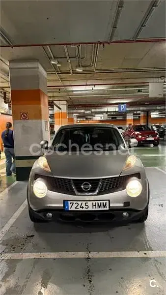 Usado Nissan Juke Shiro 110 CV (80 kW) 2012 Beige SUV