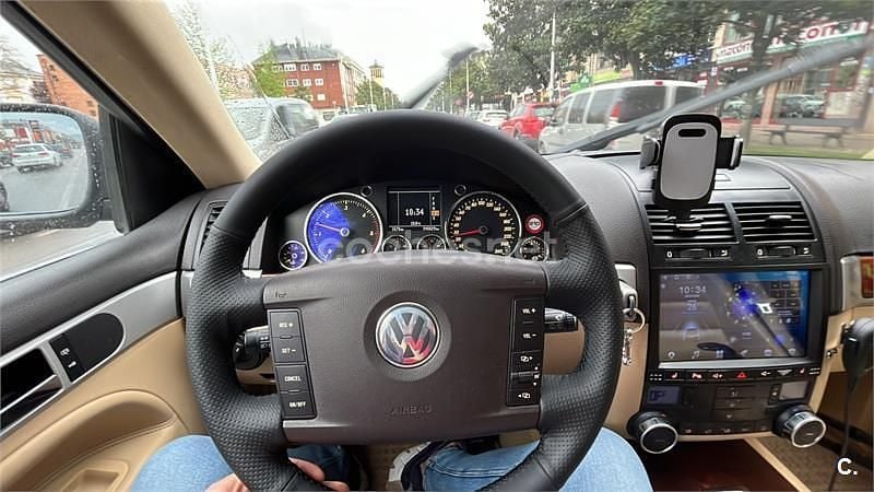 Usado VW Touareg R 174 CV (127 kW) 2005 Gris / plata SUV