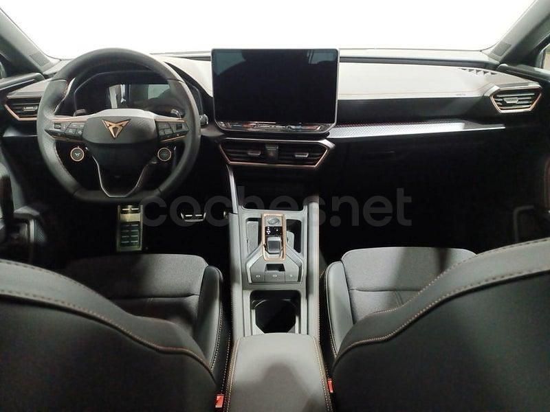 Usado Cupra Leon 204 CV (150 kW) 2025 Gris / plata Berlina