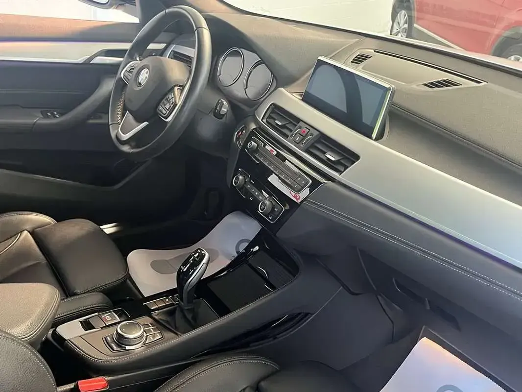 Usado BMW X2 178 CV (130 kW) 2022 Blanco SUV