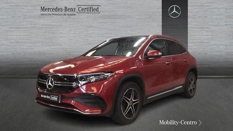 Usado Mercedes EQA250 AMG line 139 kW (190 CV) 2022 Patagonia red  metallic paint SUV