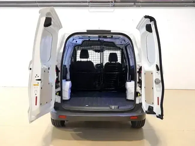 Usado Ford Transit Courier Trend 95 CV (69 kW) 2018 Blanco Van