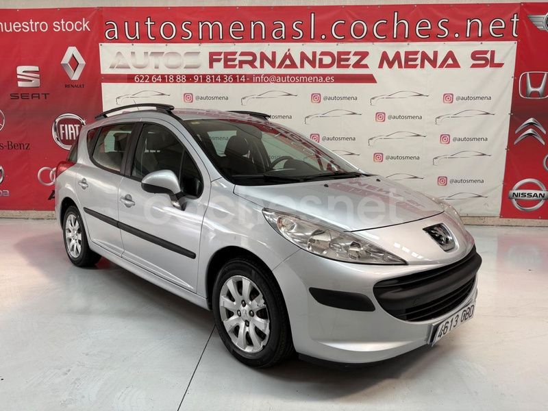 Gris / plata Usado 2008 Peugeot 207 Familiar | 4500 € (Precio justo) - Imagen 1/4