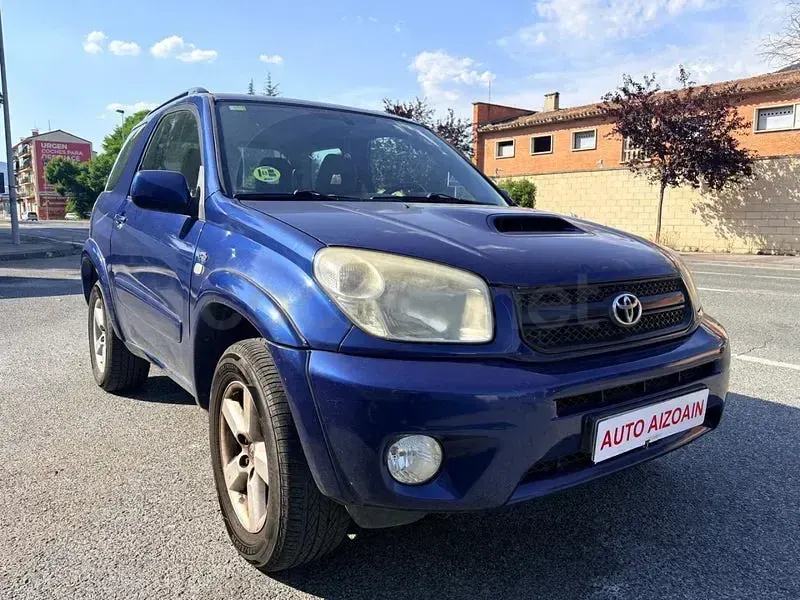Usado Toyota RAV4 Executive 116 CV (85 kW) 2006 Azul SUV