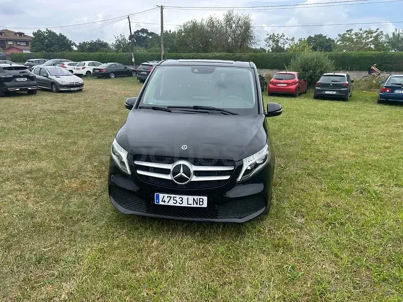Usado Mercedes V220 Avantgarde 163 CV (119 kW) 2021 Negro Monovolumen