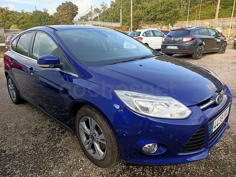 Usado Ford Focus Titanium 125 CV (91 kW) 2014 Azul Berlina