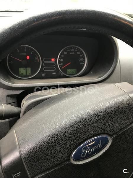 Usado Ford Fusion 68 CV (50 kW) 2004 Gris / plata Utilitario