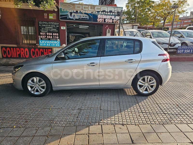 Beige Usado 2016 Peugeot 308 Allure Berlina | 6500 € (Buen precio) - Imagen 1/4