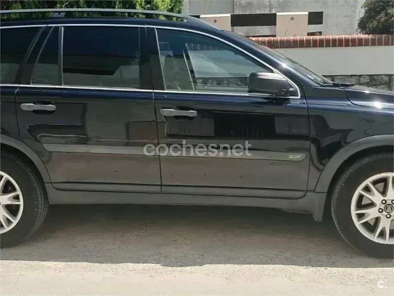 Usado Volvo XC90 Executive 163 CV (119 kW) 2005 Negro SUV