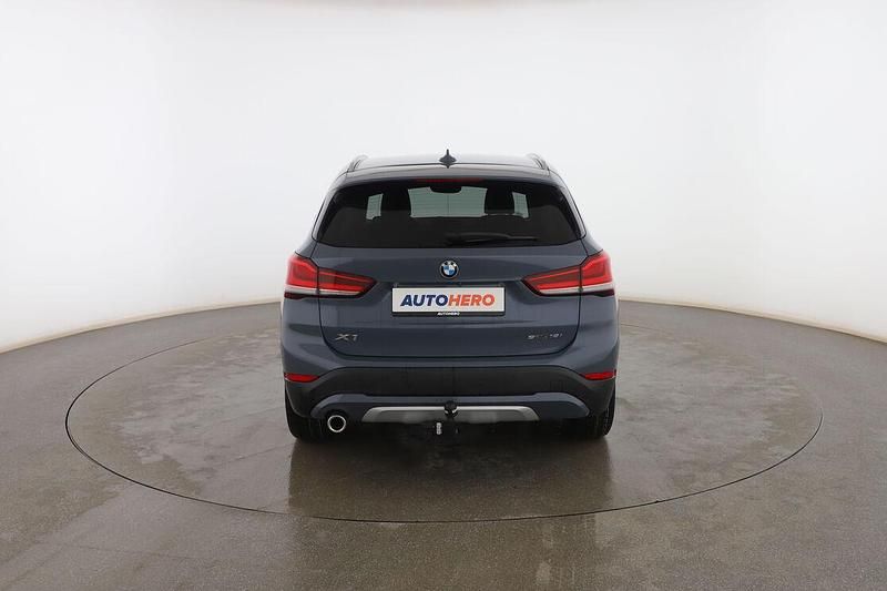 Usado BMW X1 xLine 140 CV (102 kW) 2019 Gris SUV
