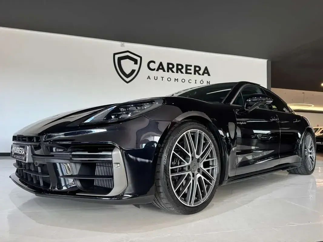 Usado Porsche Panamera Turbo E-Hybrid 680 CV (500 kW) 2024 Negro Utilitario
