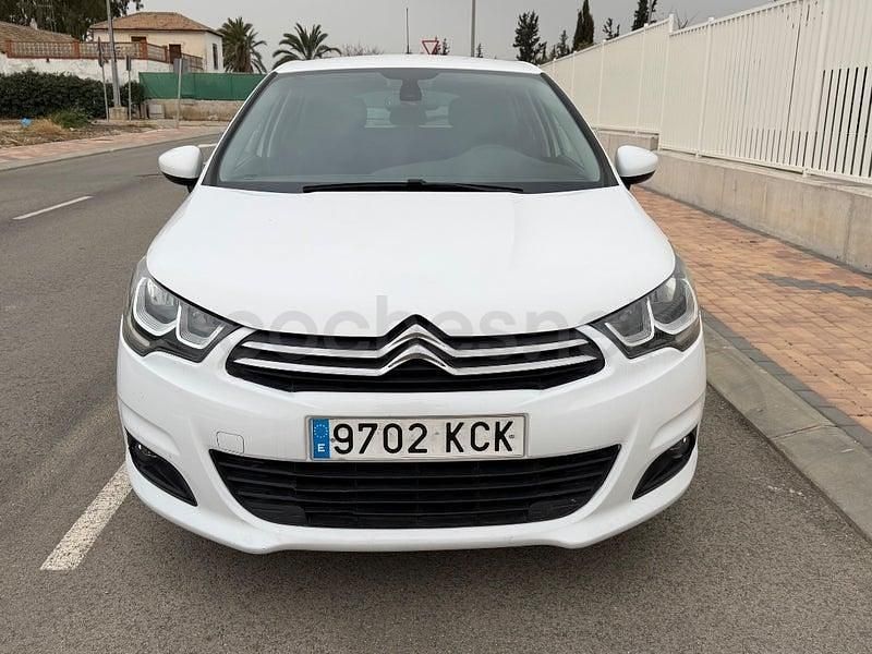 Usado Citroën C4 Feel 99 CV (72 kW) 2017 Blanco Berlina