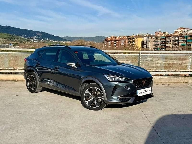 Usado Cupra Formentor 204 CV (150 kW) 2022 Gris SUV