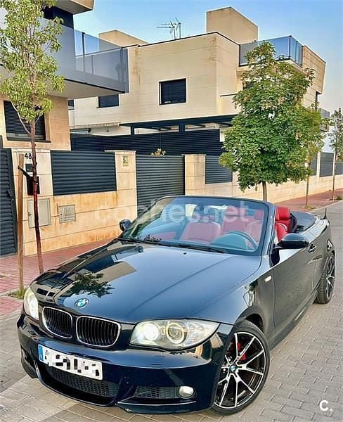 Negro Usado 2009 BMW 120 Cabriolet Descapotable | 9200 € (Precio justo) - Imagen 1/4