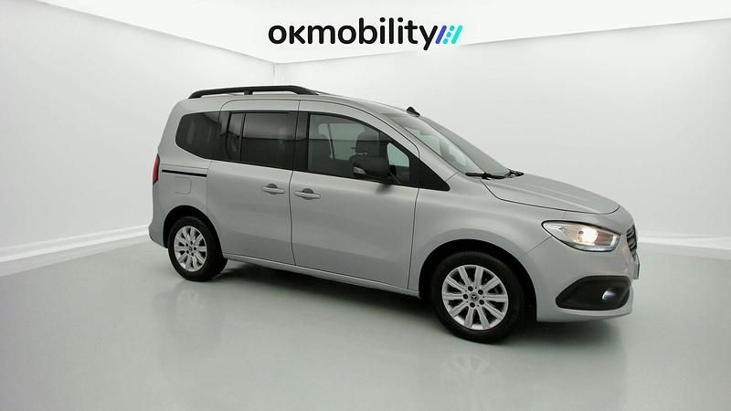 Usado Mercedes Citan 110 95 CV (69 kW) 2022 Plata helvin Familiar