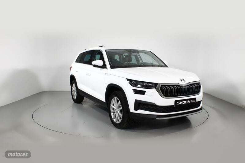 Blanco Nuevo 2024 Skoda Kodiaq Style SUV | 39.500 € (Precio justo) - Imagen 1/4