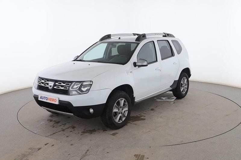 Blanco Usado 2017 Dacia Duster Lauréate SUV | 12.499 € (Precio justo) - Imagen 1/3