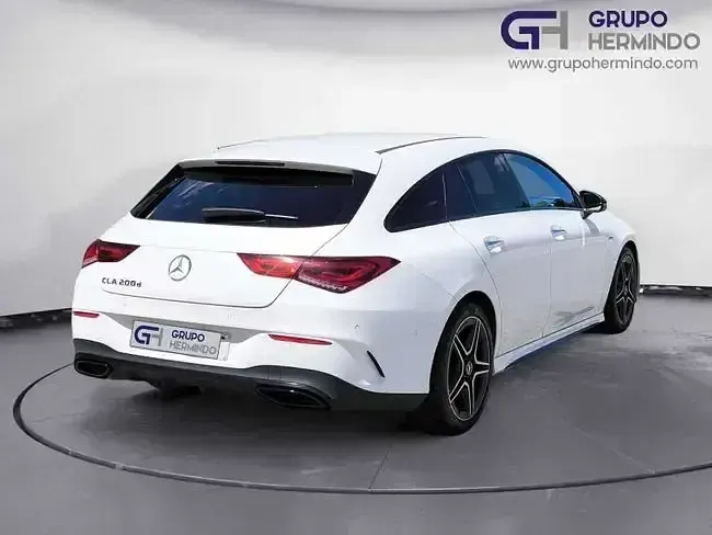 Occasion Mercedes CLA200 Shooting Brake 150 PK (110 kW) 2021 Wit Stationwagen