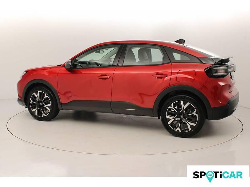 Nuevo Citroën C4 Business Class 145 CV (106 kW) 2026 Rojo SUV