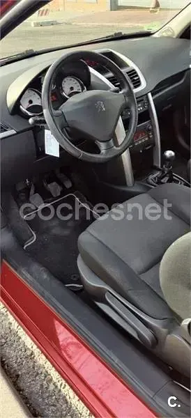 Usado Peugeot 207 95 CV (69 kW) 2008 Rojo Berlina