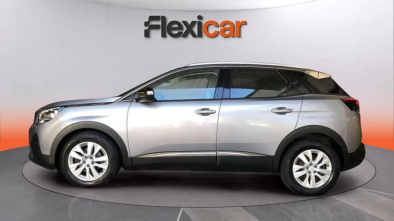 Usado Peugeot 3008 Style 131 CV (96 kW) 2020 Gris SUV