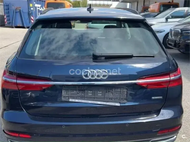 Usado Audi A6 Premium 286 CV (210 kW) 2022 Negro Familiar