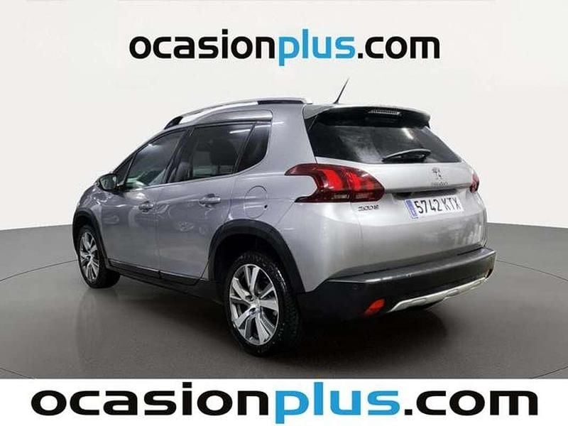 Usado Peugeot 2008 Allure 110 CV (80 kW) 2019 Gris SUV
