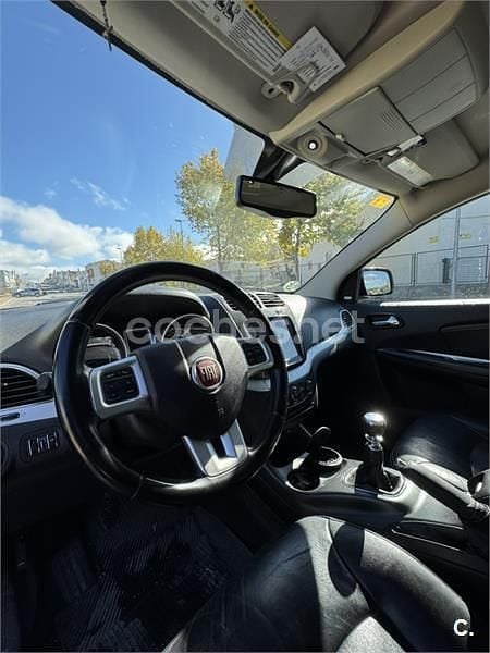 Usado Fiat Freemont Lounge 140 CV (102 kW) 2012 Negro SUV