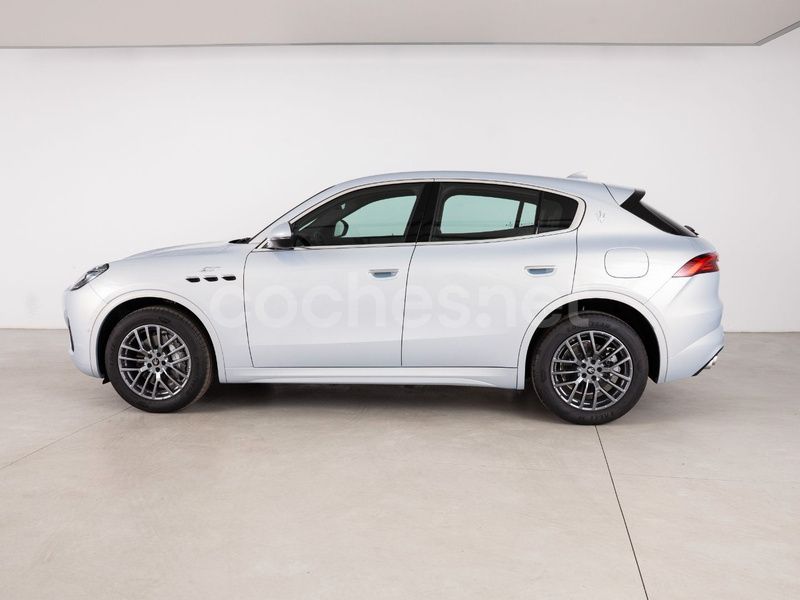 Nuevo Maserati Grecale GT 300 CV (220 kW) 2025 Gris / plata SUV