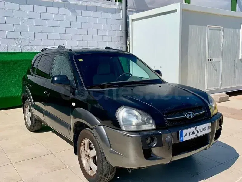 Usado Hyundai Tucson Comfort 142 CV (104 kW) 2007 Negro SUV