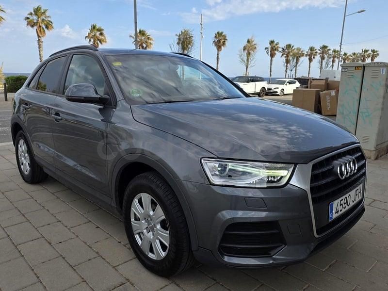 Usado Audi Q3 Attraction 150 HP (110 kW) 2015 Cinzento SUV
