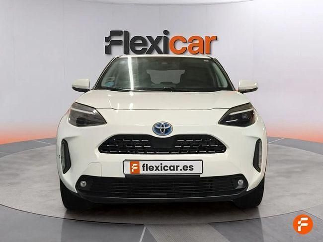 Usado Toyota Yaris Hybrid Active 116 CV (85 kW) 2021 Gris