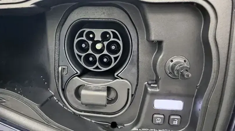 Usado Nissan Micra N-Connecta 88 kW (120 CV) 2025 Orion blue Utilitario