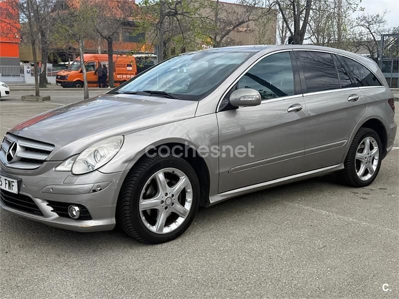 Usado Mercedes R280 190 CV (139 kW) 2007 Beige Monovolumen