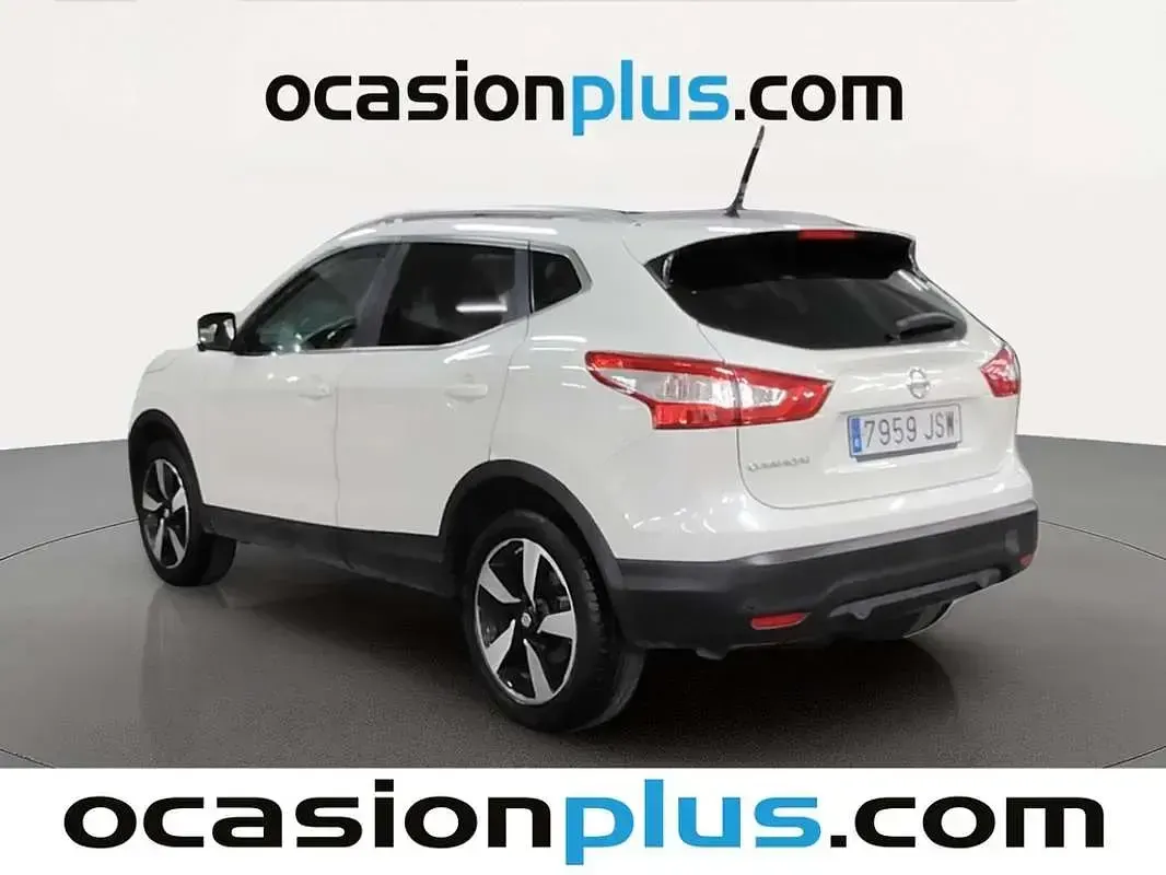 Usado Nissan Qashqai N-Connecta 110 CV (80 kW) 2016 Blanco SUV