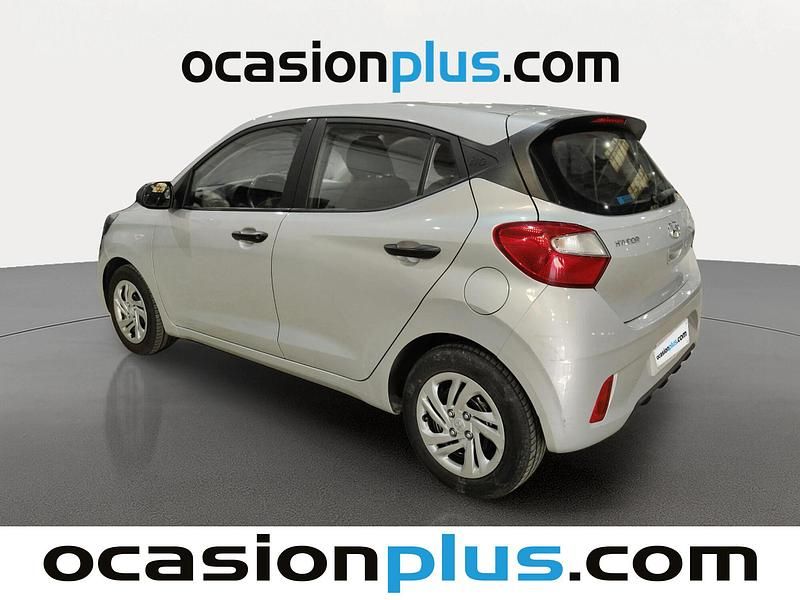 Usado Hyundai i10 67 CV (49 kW) 2022 Gris / plata Utilitario
