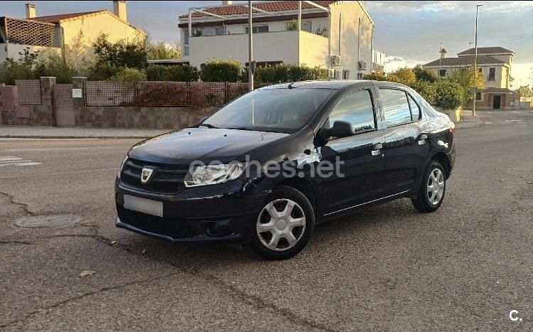 Usado Dacia Logan Ambiance 75 CV (55 kW) 2017 Azul Berlina